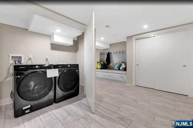 22 Greentree Terrace, Tenafly, NJ 07670