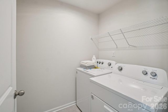 376 Creekview Road, Hendersonville, NC 28792