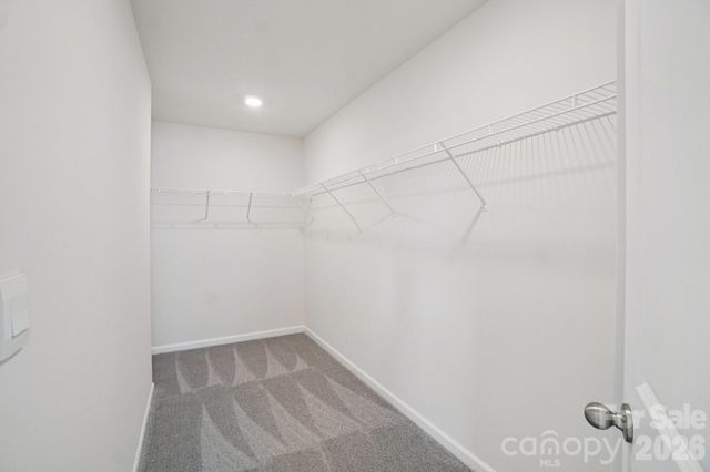 376 Creekview Road, Hendersonville, NC 28792