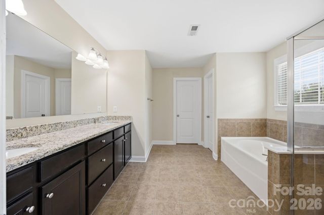 2284 Barrowcliffe Drive NW, Concord, NC 28027