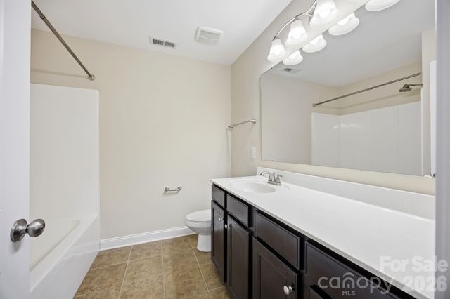 2284 Barrowcliffe Drive NW, Concord, NC 28027