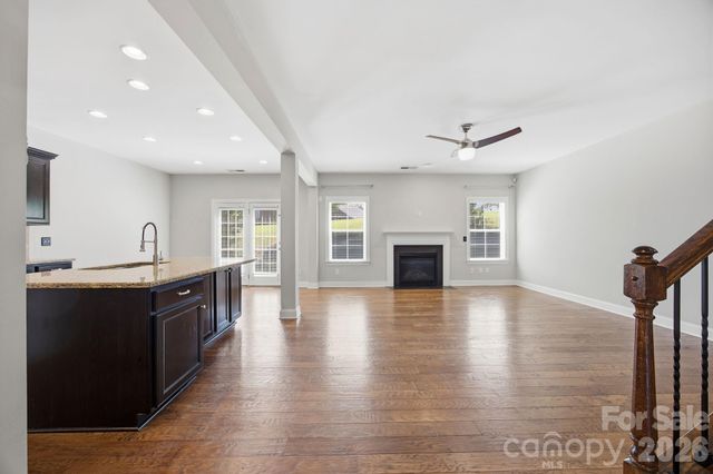 2284 Barrowcliffe Drive NW, Concord, NC 28027