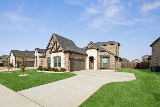 1605 Sluice Drive, Mansfield, TX 76063