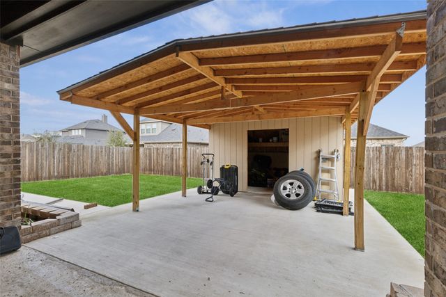 1605 Sluice Drive, Mansfield, TX 76063