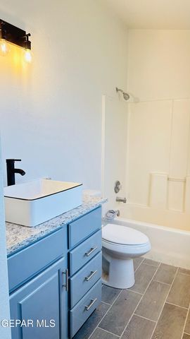 11816 OXCART RUN Street, El Paso, TX 79936