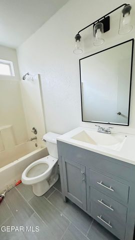 11816 OXCART RUN Street, El Paso, TX 79936