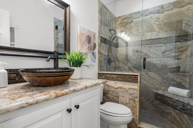 1252 Royal Crescent Drive, Bedford, TX 76021