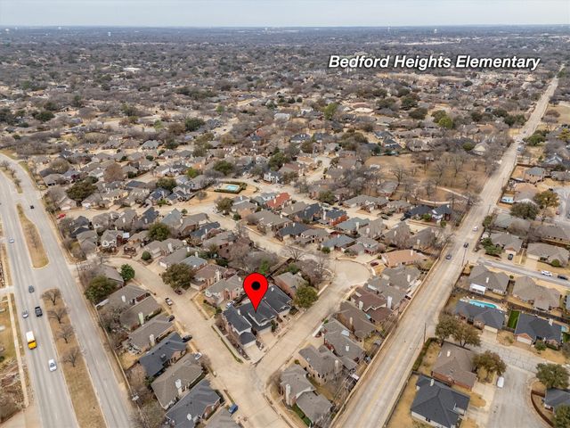 1252 Royal Crescent Drive, Bedford, TX 76021