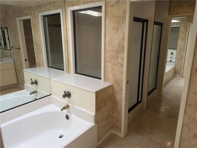 270 Cagney Lane 308, Newport Beach, CA 92663