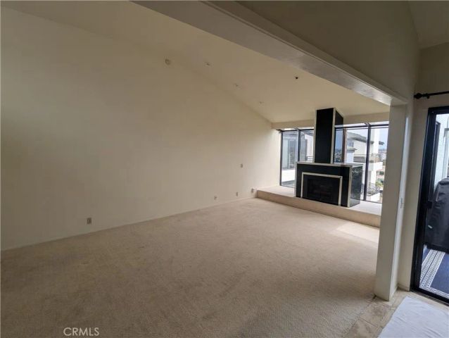 270 Cagney Lane 308, Newport Beach, CA 92663
