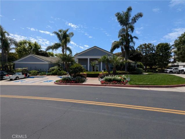 270 Cagney Lane 308, Newport Beach, CA 92663