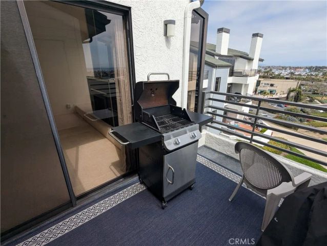 270 Cagney Lane 308, Newport Beach, CA 92663
