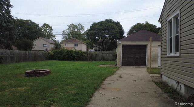 8280 Fenton Street, Dearborn Heights, MI 48127