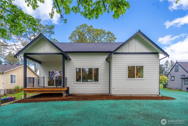 8616 Moreland Avenue SW, Lakewood, WA 98498