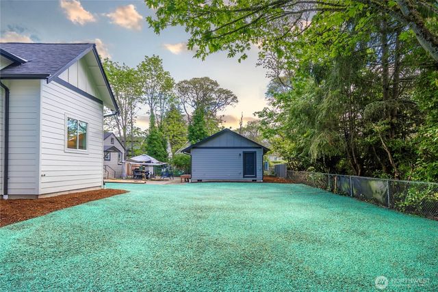 8616 Moreland Avenue SW, Lakewood, WA 98498