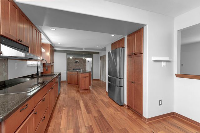 9042 Carriage Court NW, Pickerington, OH 43147