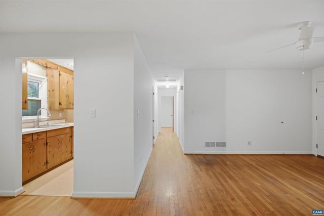 2238 BANBURY ST, Charlottesville, VA 22901