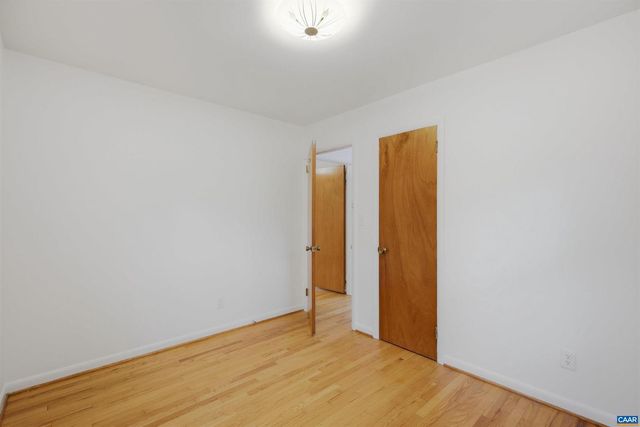 2238 BANBURY ST, Charlottesville, VA 22901