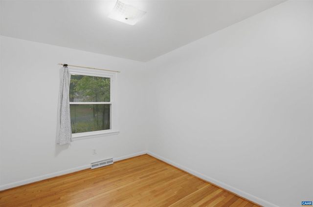 2238 BANBURY ST, Charlottesville, VA 22901