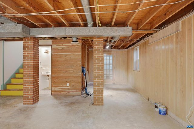 2238 BANBURY ST, Charlottesville, VA 22901