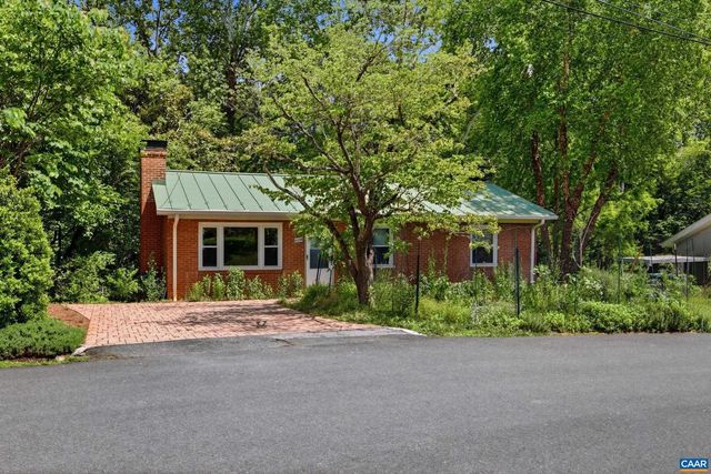 2238 BANBURY ST, Charlottesville, VA 22901