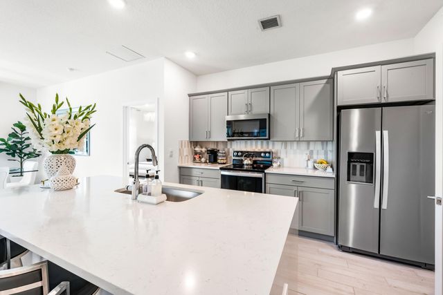 2005 NE Ocean Dunes Drive, Jensen Beach, FL 34957