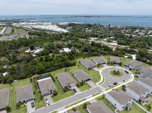 2005 NE Ocean Dunes Drive, Jensen Beach, FL 34957