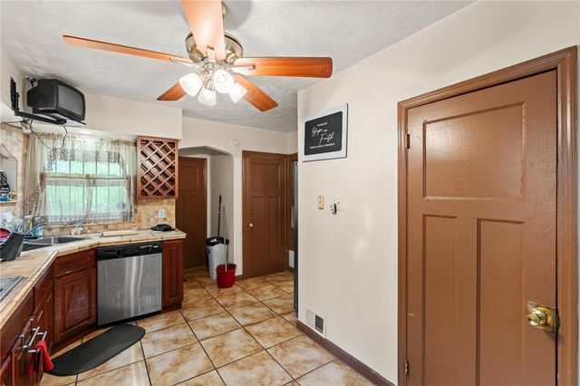 1740 Burbank Drive, Dayton, OH 45406