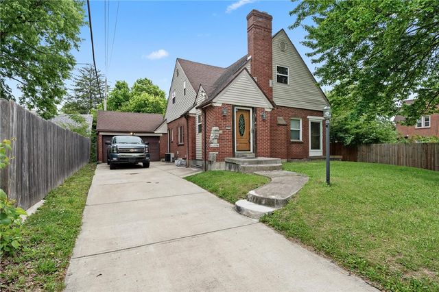 1740 Burbank Drive, Dayton, OH 45406