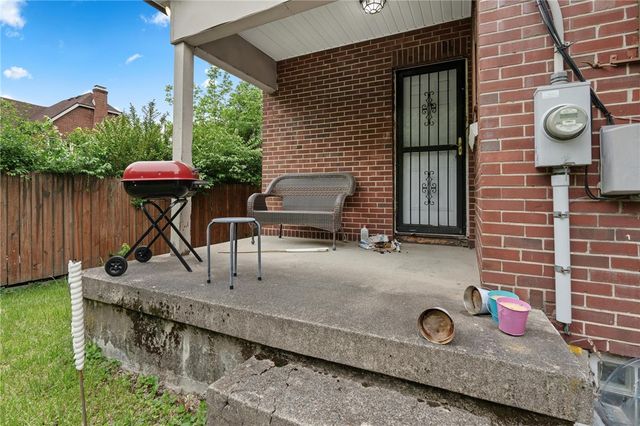 1740 Burbank Drive, Dayton, OH 45406