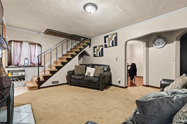 1740 Burbank Drive, Dayton, OH 45406