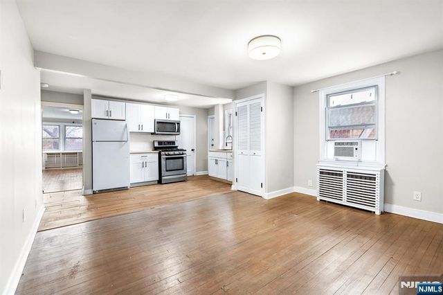 26 Van Ness Terrace 2, Maplewood, NJ 07040