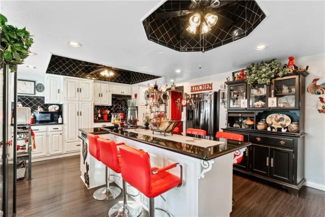 203 N Mesa, San Pedro, CA 90731