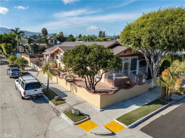 203 N Mesa, San Pedro, CA 90731