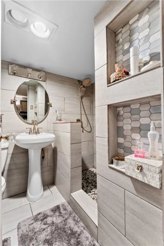 203 N Mesa, San Pedro, CA 90731