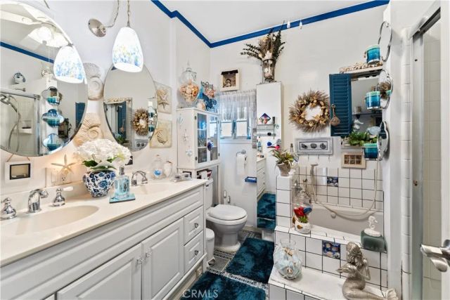 203 N Mesa, San Pedro, CA 90731