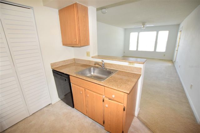 11594 WESTWOOD BOULEVARD 1624, Orlando, FL 32821