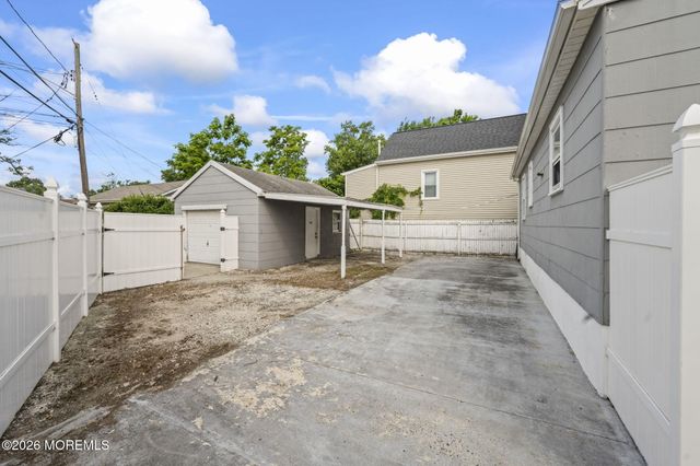 21 N Shore Street, Keansburg, NJ 07734