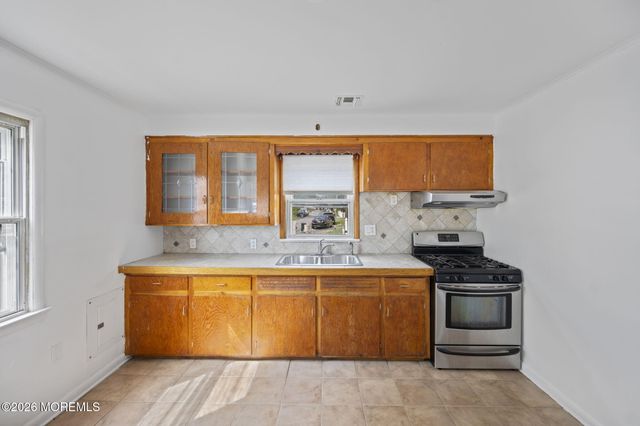 21 N Shore Street, Keansburg, NJ 07734