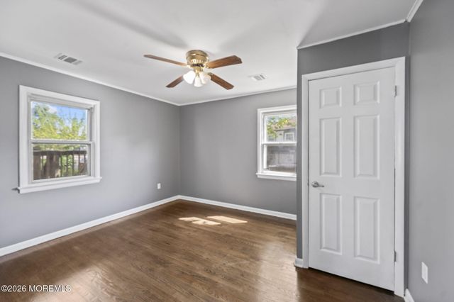 21 N Shore Street, Keansburg, NJ 07734