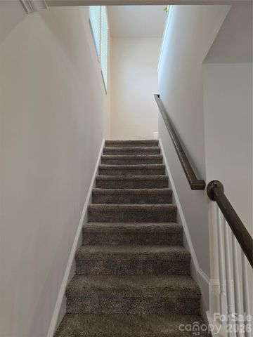 1221 Colgher Street, Charlotte, NC 28227
