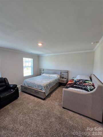 1221 Colgher Street, Charlotte, NC 28227