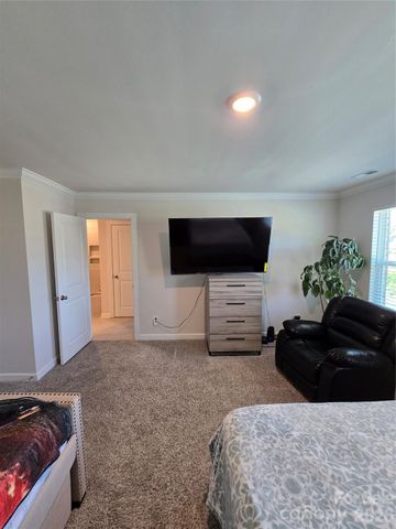 1221 Colgher Street, Charlotte, NC 28227