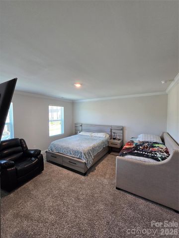 1221 Colgher Street, Charlotte, NC 28227