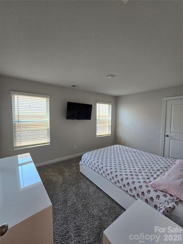 1221 Colgher Street, Charlotte, NC 28227