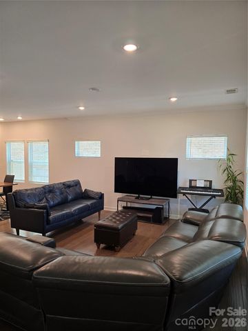 1221 Colgher Street, Charlotte, NC 28227