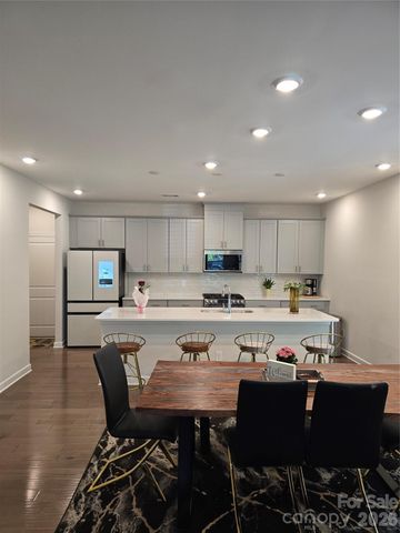1221 Colgher Street, Charlotte, NC 28227