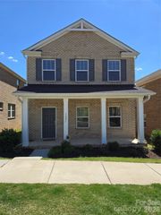 1221 Colgher Street, Charlotte, NC 28227