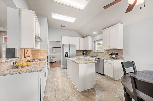 5406 Timber Park Drive, Flower Mound, TX 75028