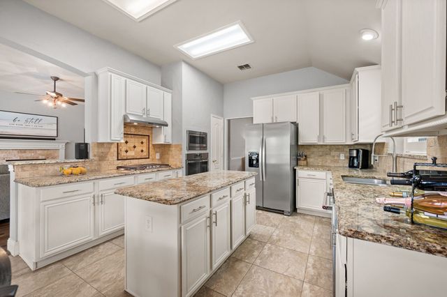 5406 Timber Park Drive, Flower Mound, TX 75028